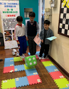 參與中學舉辦的「小小發明家」資優創意計劃